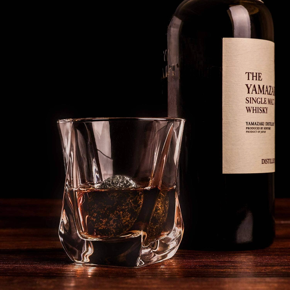 The Connoisseur's Whiskey Set